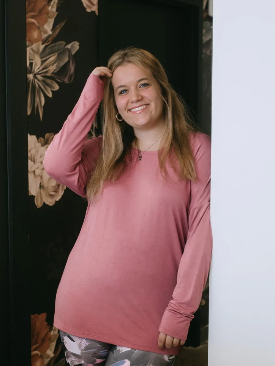 Chandail Relax à Manches Longues et Col V au dos Ecovero™ - Rose Tulipe - Image 3